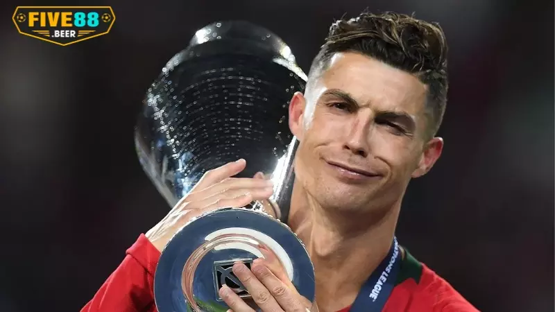 Hành trình trở thành chân sút vĩ đại nhất của Ronaldo tại EURO